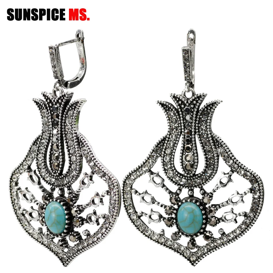 

SUNSPICE MS Retro Vintage Bohemia Big Dangle Earring For Women Indian Ethnic Wedding Hollow Flower Drop Hook Earrings Antique