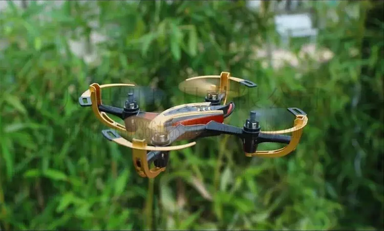 RC X4 البسيطة 2.4g طائرات التحكم عن بعد هليكوبتر UFO الطيران لعبة مجسمة ألعاب للأولاد فلاش يطير القرص هدية الأطفال اللعب في الهواء الطلق