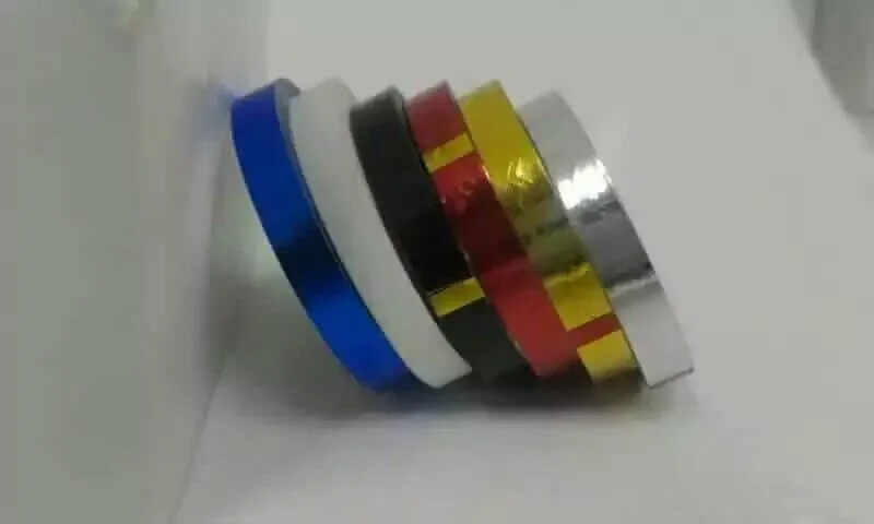 Auto-adesivo sem Cola Arte do Unha Moda Lote Mais Novo 6 Cores Onda Striping Fita Linha Bonito Rolos Decoração Adesivo 60 Pçs –