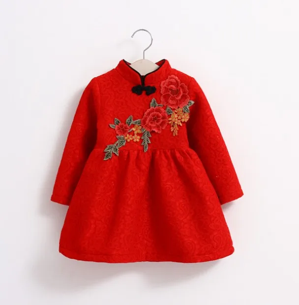 

Special Offer 2018 Red Children Chinese Robes Fall Winter Girls Embroidered Appliques Cheongsam Dress With Velvet One Piece G437