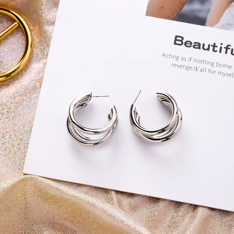 Новое поступление, классические круглые металлические женские серьги-кольца, простые металлические серьги в европейском и американском стиле, модные женские корейские ювелирные изделия