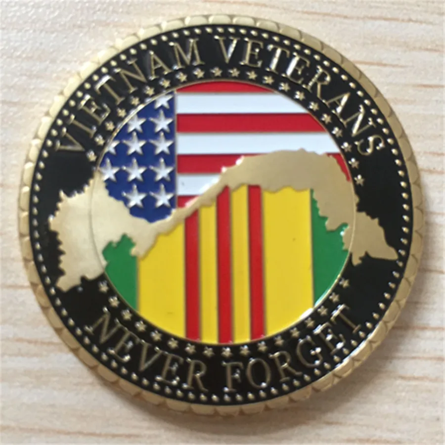 Free-Shipping-United-States-Military-Vietnam-Veterans-24K-Gold-Plated-Challenge-coin (1)