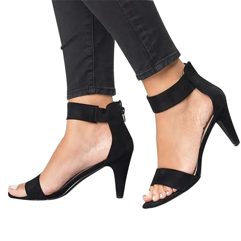 HEFLASHOR/женские босоножки из флока на квадратном каблуке; женские модные модельные туфли на высоком каблуке с ремешком; женские сандалии обуви для девочек; большие размеры - Цвет: Черный