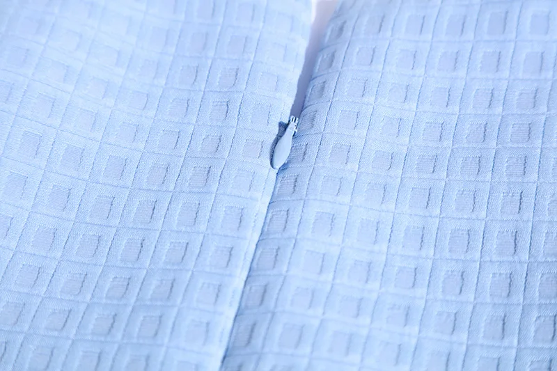 2E9A8492