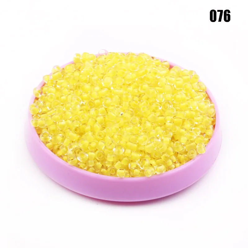 076