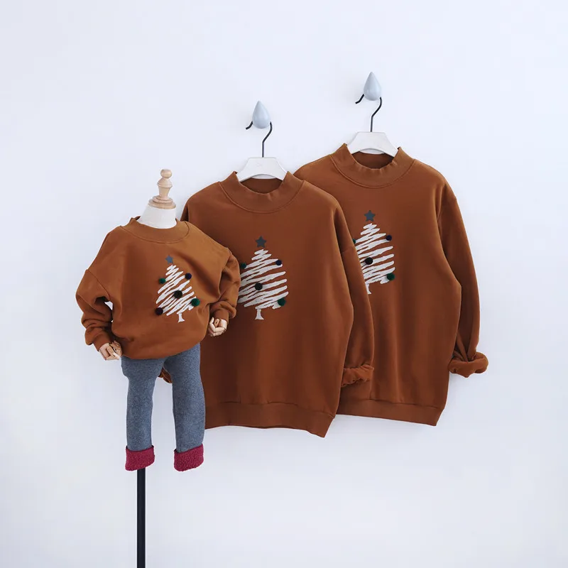 

Mother Daughter Matching Clothes 2019 Family Look Father Daddy Mom and Son Matching Clothes Family Matching T Shirts Sweaters
