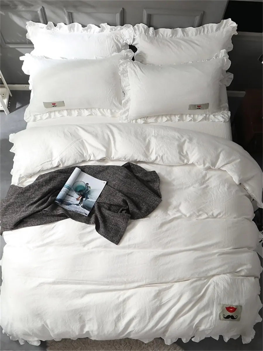 

4 Pcs Duvet Cover Set Modern Simple Solid Thicken Sanding Ductile Bedding Set