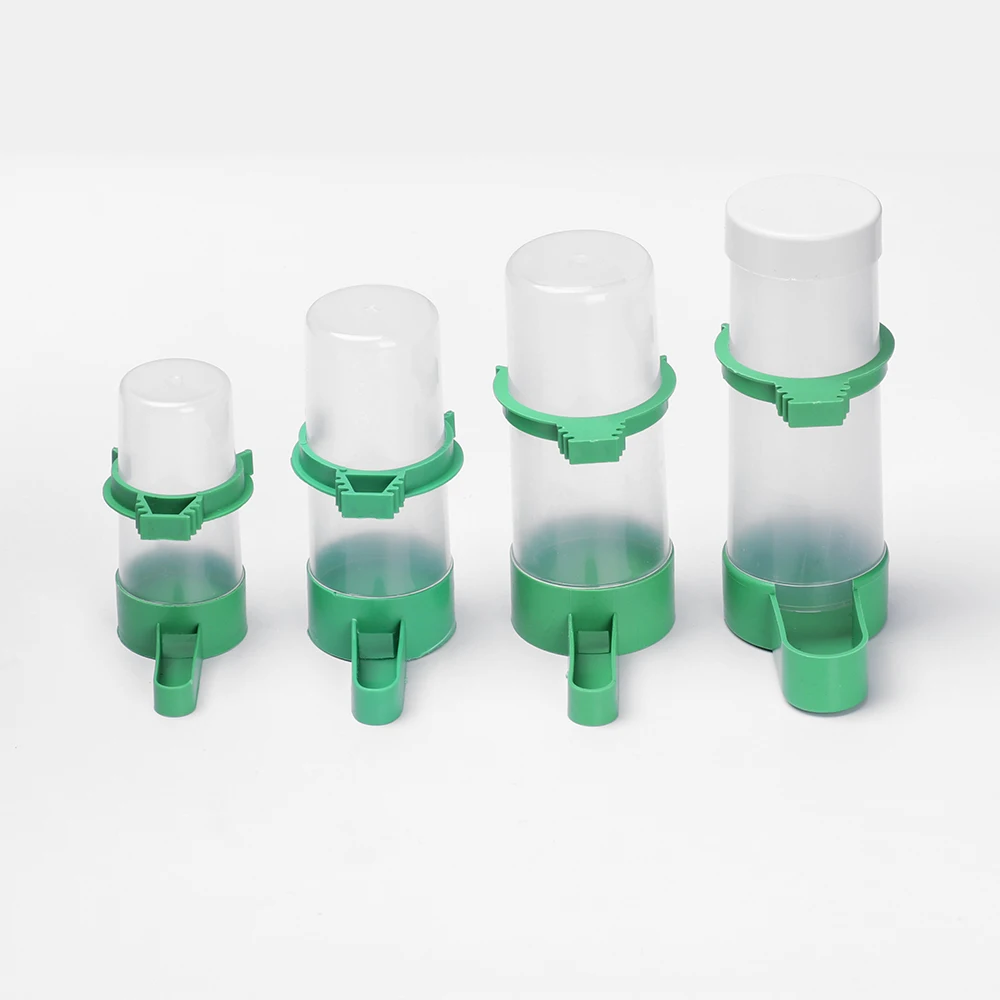 

2Pcs Practical Bird Feeding Equipment Pet Water Drinker Food Feeder Waterer Clip for Aviary Cage Budgie Lovebirds