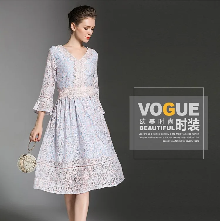 Платье С Кружевными Расклешенными Рукавами Купить