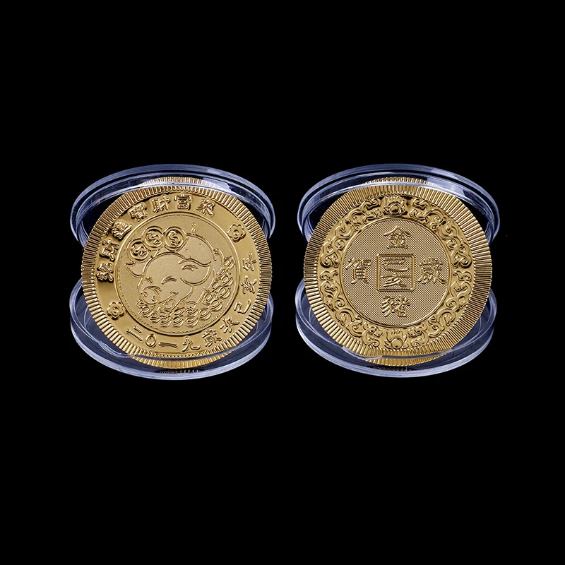 

Gold foil paper pig commemorative coin Chinese zodiac anniversary coin souvenir