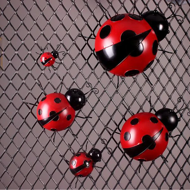 Iron Ladybug Wall Decor Lifelike Wall Sculpture Artistic Children Kids Painted Adhesive Back DIY Craft Home Party Decoration 3