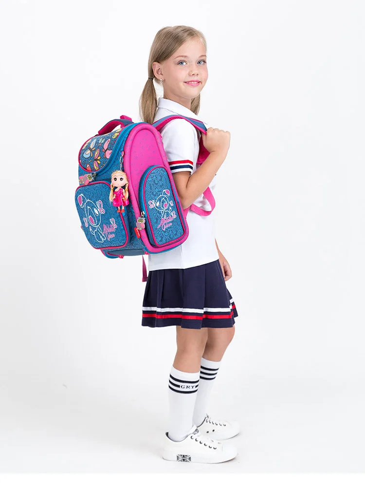 4470649603_650483797