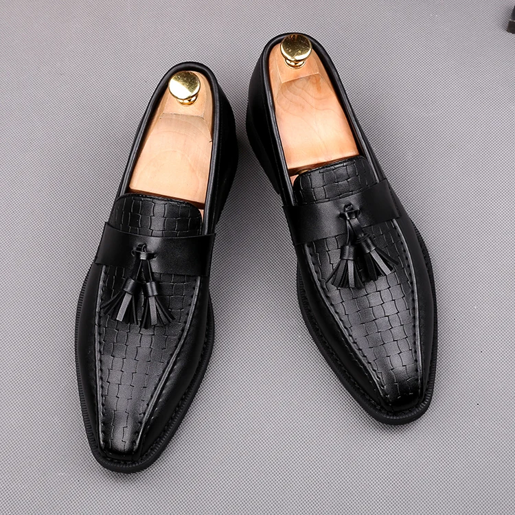

VIVODSICCO Fashion Men Casual Shoes New Spring Men Flats Tassels Slip On Male Oxfords Men Leather Shoes Zapatillas Hombre