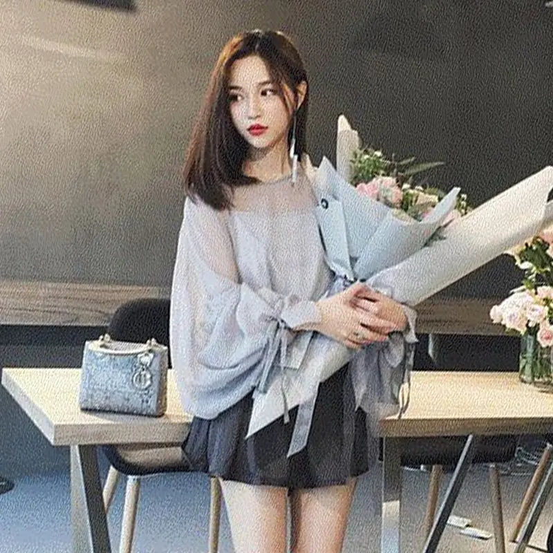 

Korean Style Elegant Chiffon Women Blouses Office Lady Loose Batwing Sleeve Pullover Plain Female Japanese Fashion Gray Shirts