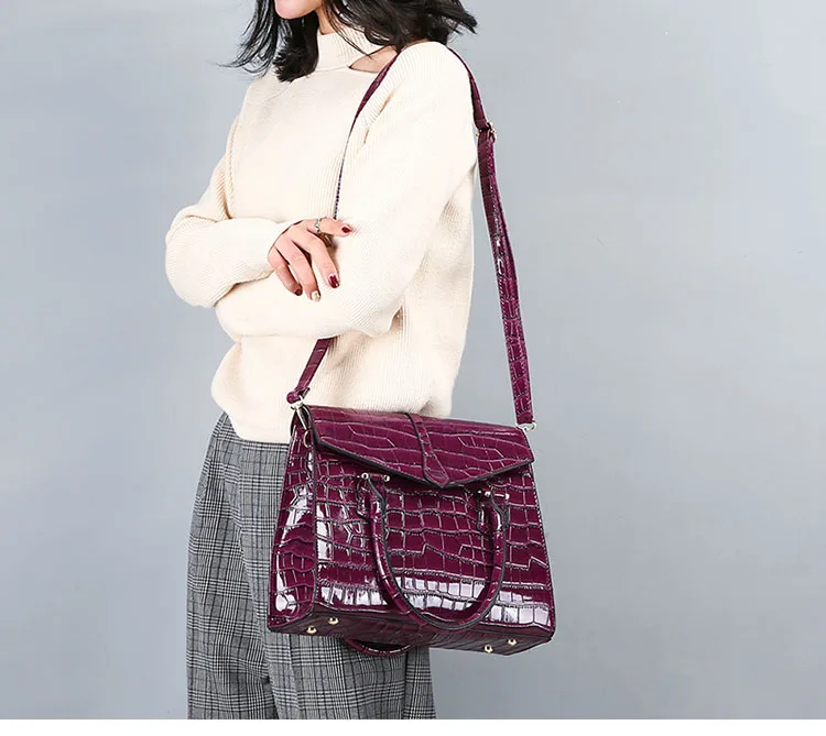 Фиолетовая полосатая женская сумка, модная Высококачественная женская сумка на плечо, с клапаном, с карманом, известный бренд, сумка Fengting FTB040