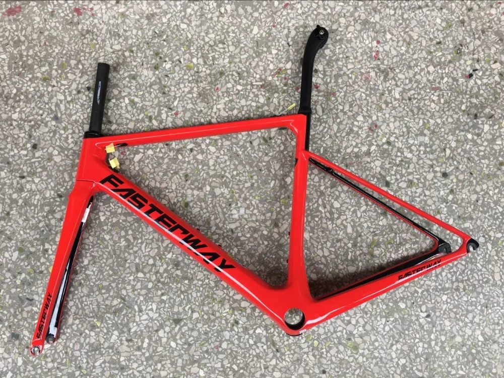 Cheap 2019 design super light FASTERWAY classic carbon road frameset D Brake carbon bike frame:Frameset+Seatpost+Fork+Clamp+Headset 11
