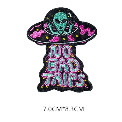 1pcs Space Universe UFO parches Embroidered Iron on Patches for Clothing DIY Motif Stripes Clothes Stickers The aliens Badges - Цвет: ZD18