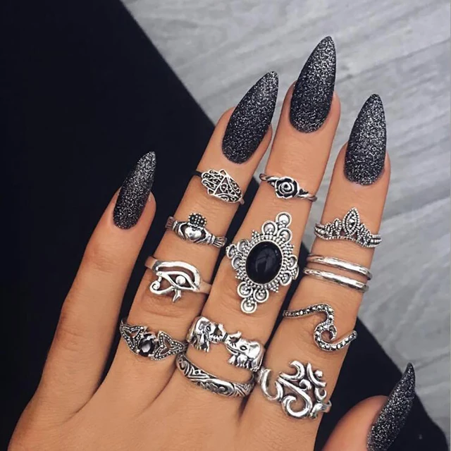 Vienkim 13 Pcs/Set Bohemia Rings Set Silver Elephant Eye of Horus Hand of Fatima Crown Carved Knuckle Rings for Women Jewelry