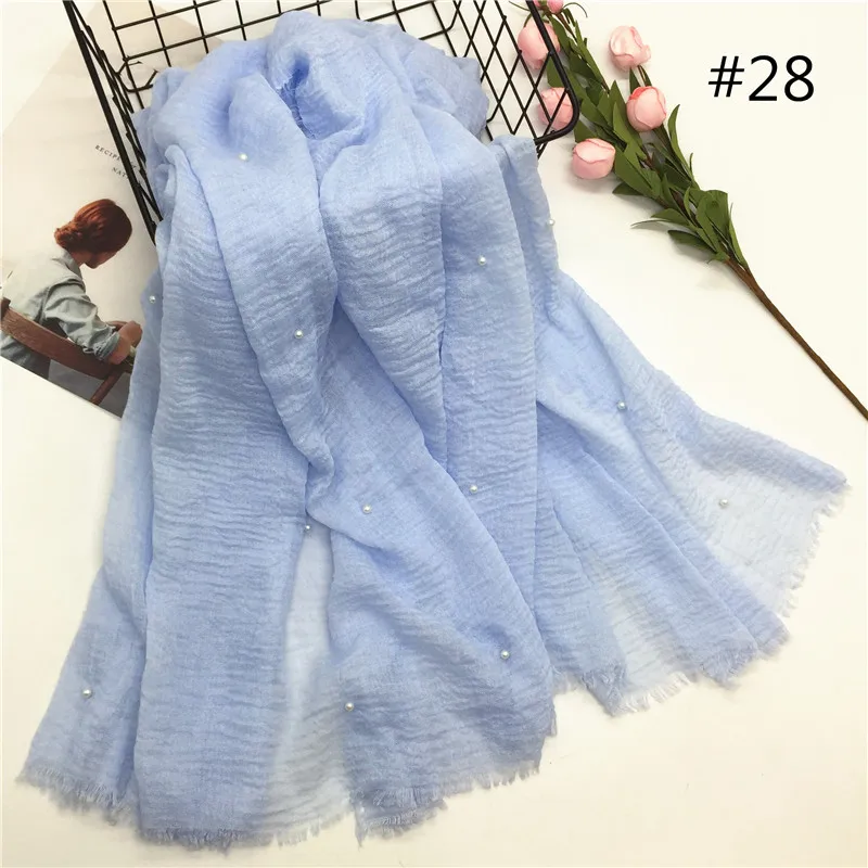 1PCS Hot sale with a pearl scarf women soft solid hijabs foulard muffler shawls big pashmina Muslim women wrap headscarves - Цвет: Number 28 color