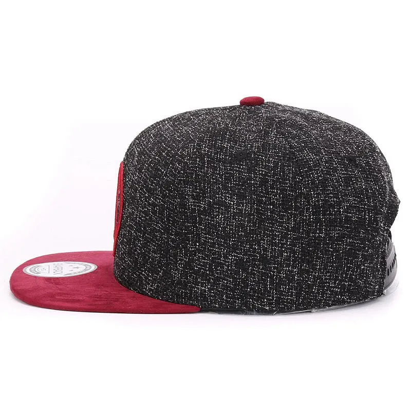 Кепка Snapback NY с треугольной вышивкой фирменная бейсболка плоскими полями