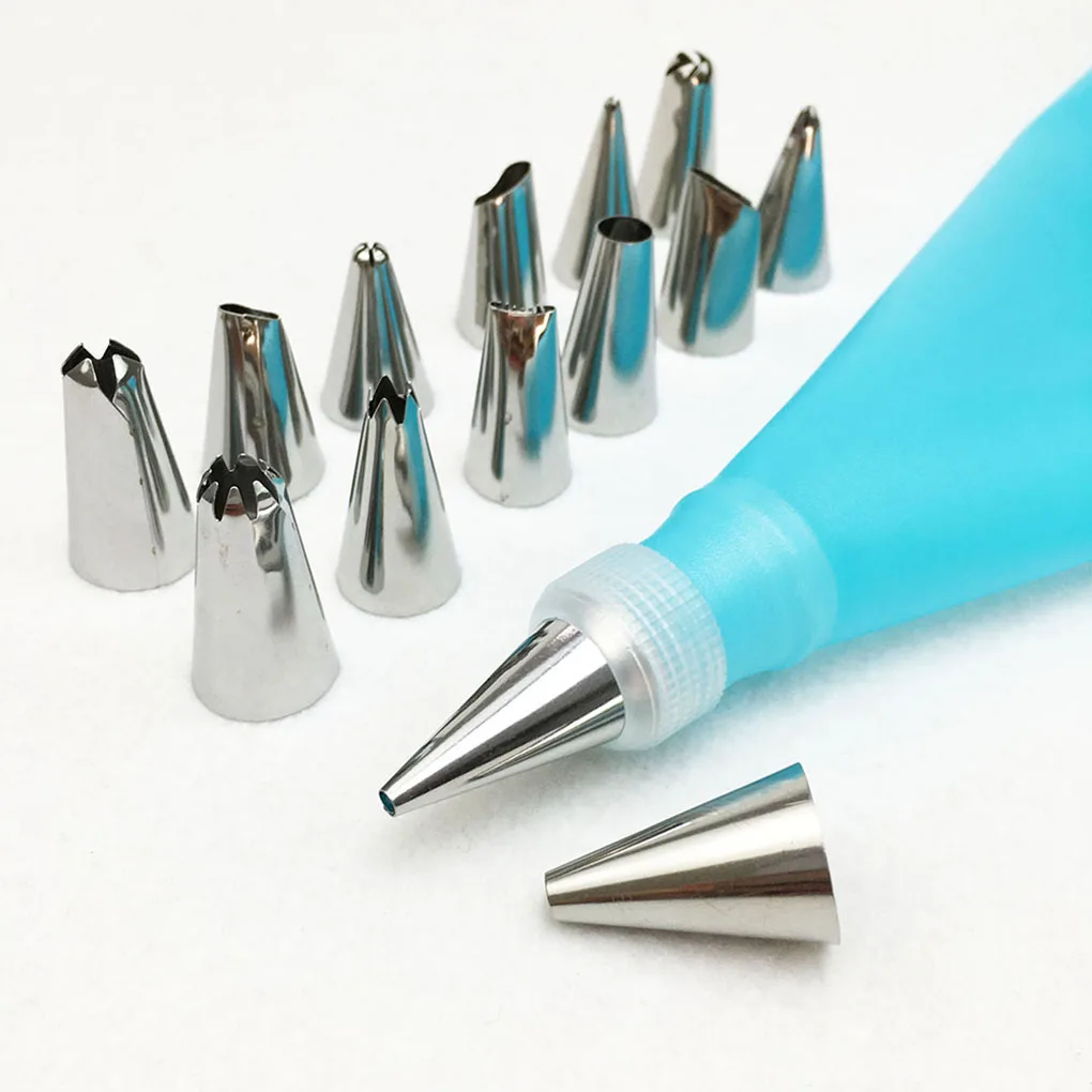 

16 PCS/Set Cake Decorating Tips Set Icing Piping Cream Pastry Bag with 14 pcs Stainless Steel Nozzle Set Cake Decorating Tools