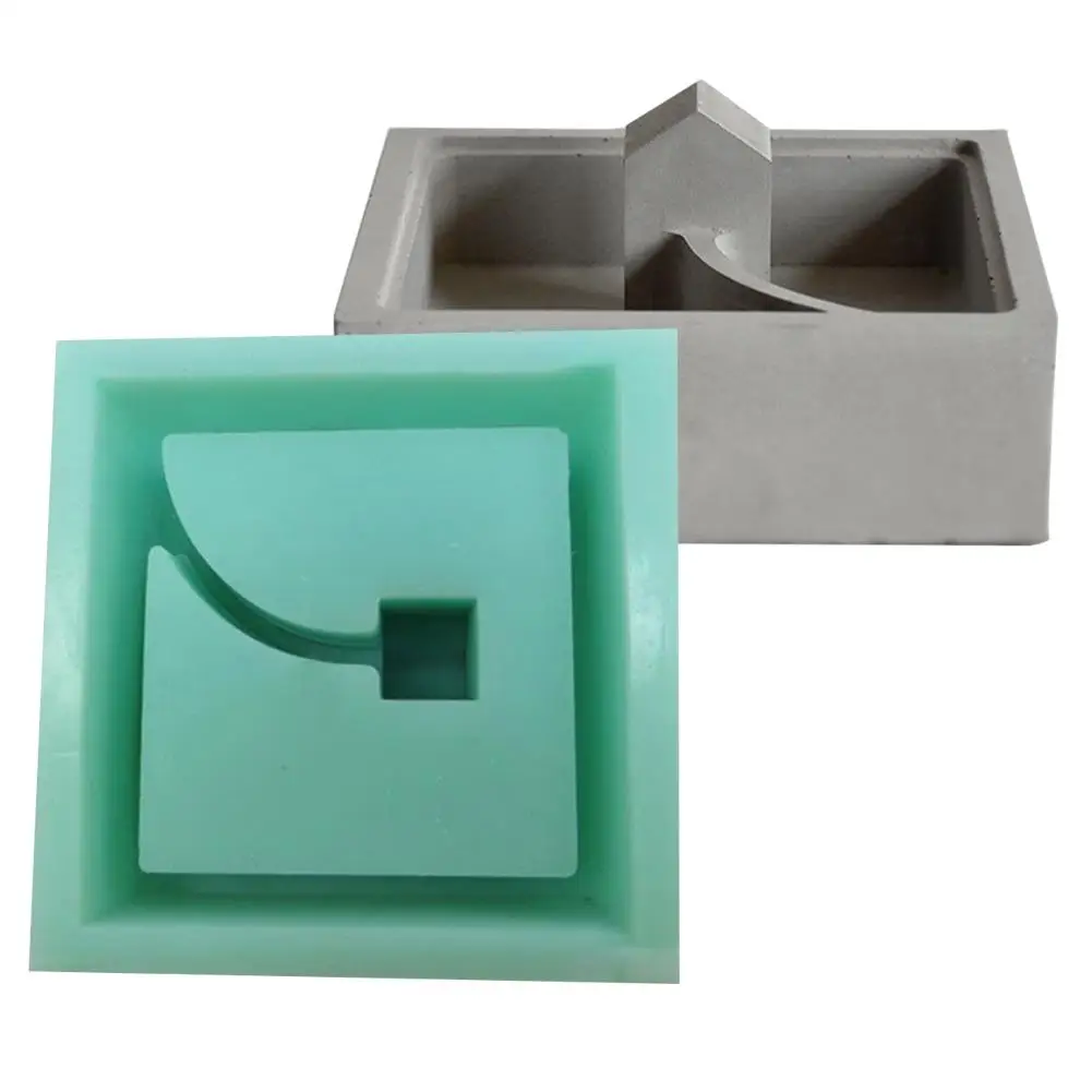 

2018 New Concrete Molds Moss Mini Small House Muti-meat Flower Planter Mould Desktop Decoration Cement Silicone Concrete Molds