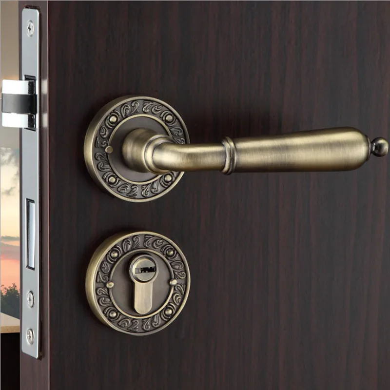 ANTIQUE COPPER SIMPLE STYE ZINC-ALLOY ROSSETTE DOOR LOCK WITH LOCKBODY AND CYLINDER afbeelding