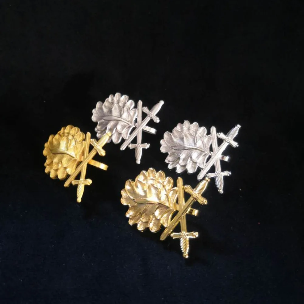 

TOP quality WWII German Oak Leaf Swords Knights Iron Cross Silver and gold Pin Badge brooch