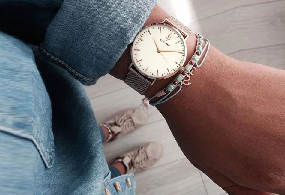 rose white 4
