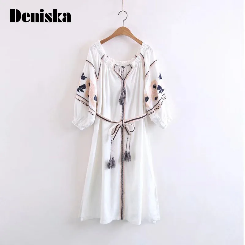 Bohemian Ethnic Gypsy Style Floral Embroidery long Dress Tassel Split Hem Vestidos Holiday Beach Dress Loose Maxi Hippie Dress long-floral-maxi