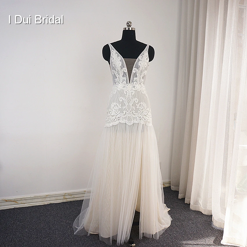

V Neck Boho Wedding Dresses A line Lace Appliqued Unique Design New Style Split Leg