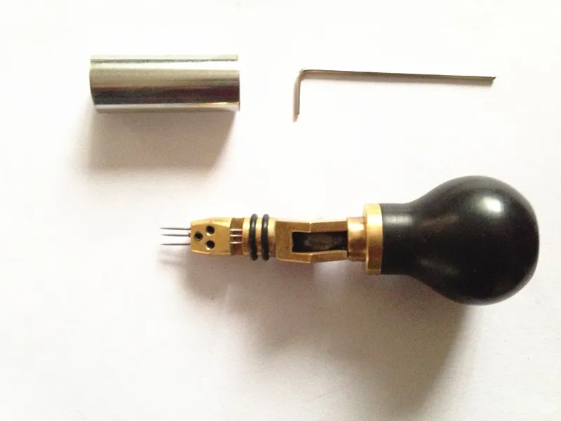 The piano tuning tool The piano accessories The piano sound tools