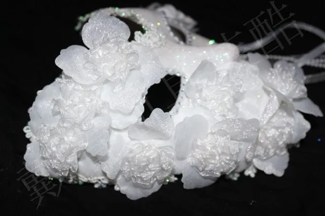 

Venice Mask Masquerade masks for male and female plumage flower princess lace full face mask white gold powder terror