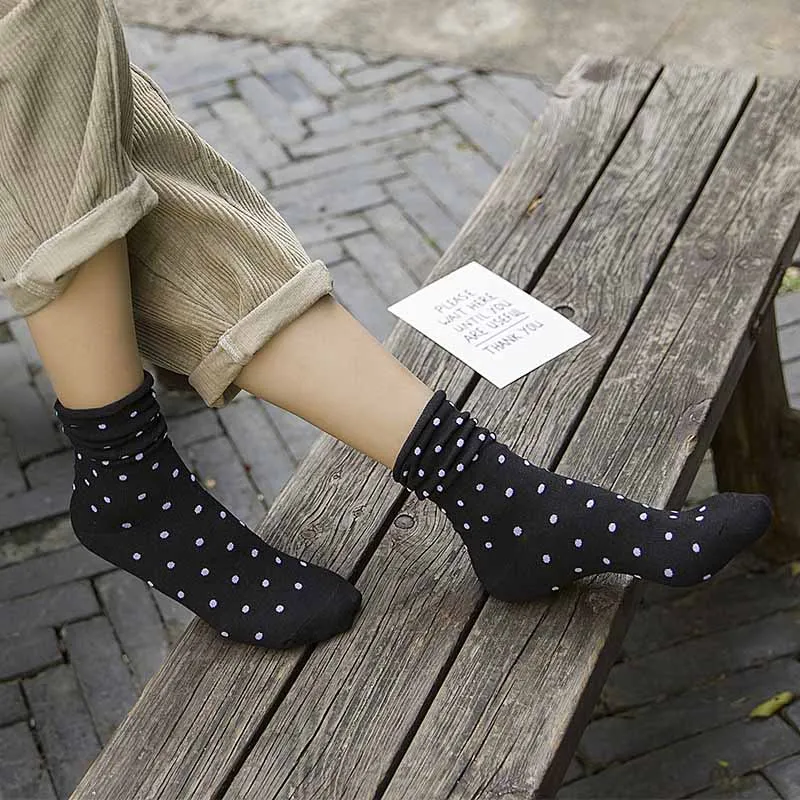 Модные новые осенние зимние милые женские носки, женские свободные Ретро повседневные стильные носки в горошек, женские носки Харадзюку