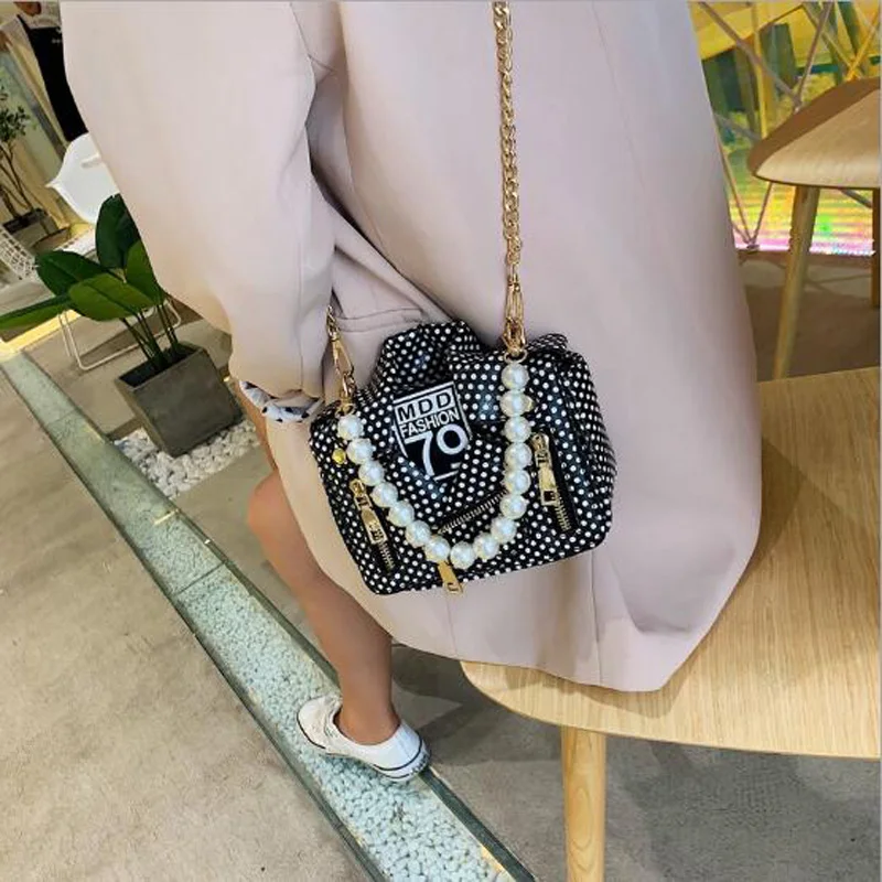 مصمم حقيبة ساعي بارد سترة على شكل الشرير MotobikeWomen حقيبة كتف البسيطة Crossbody حقيبة w06