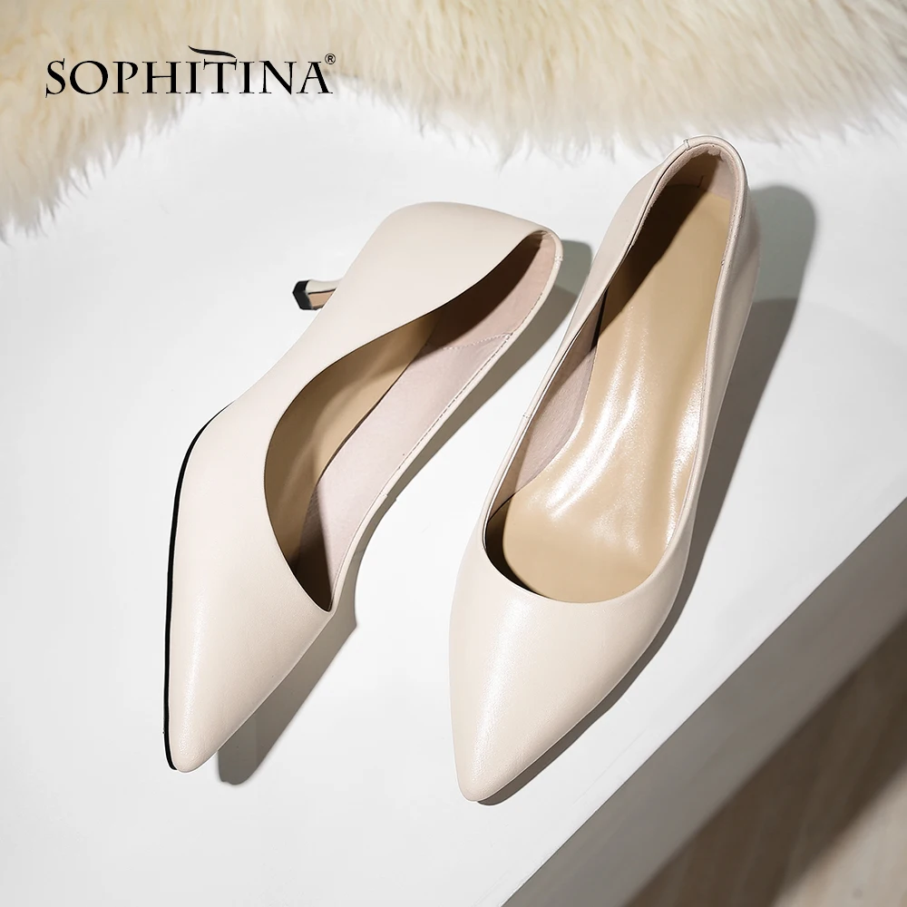 SOPHITINA/пикантные женские туфли-лодочки из натуральной кожи с острым носком демисезонная офисная обувь на тонком каблуке повседневные женские туфли-лодочки без застежки, MO215