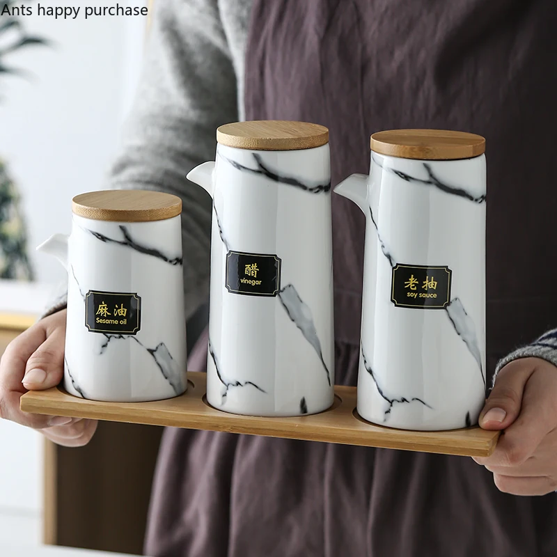 

Kitchen Supplies Ceramic Spice Jar Three Sets of Creative Condiment Bottle Spice Box Pepper Salt Tank Set Home Combination