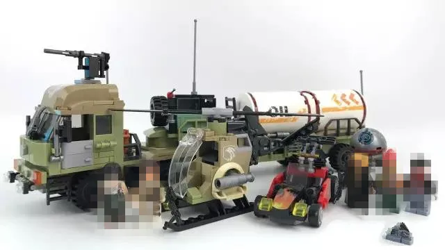

539pcs Military Series Oil Tanker Building Blocks Compatible Lepins Helicopter Weapon Enlighten Bricks Children Toys