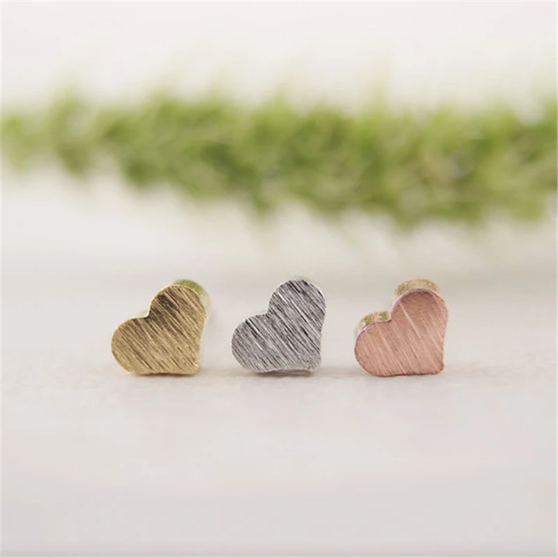 Bijoux модные серьги золотого оттенка с сердечком для маленьких девочек подарок