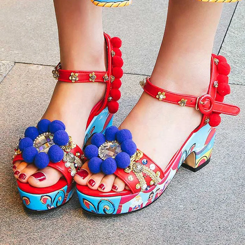 

New Arrival Genuine Leather Bride Shoes Sweet Flower Thick Heel Summer Wedding Sandals Fashion Platform Summer Women Shoes