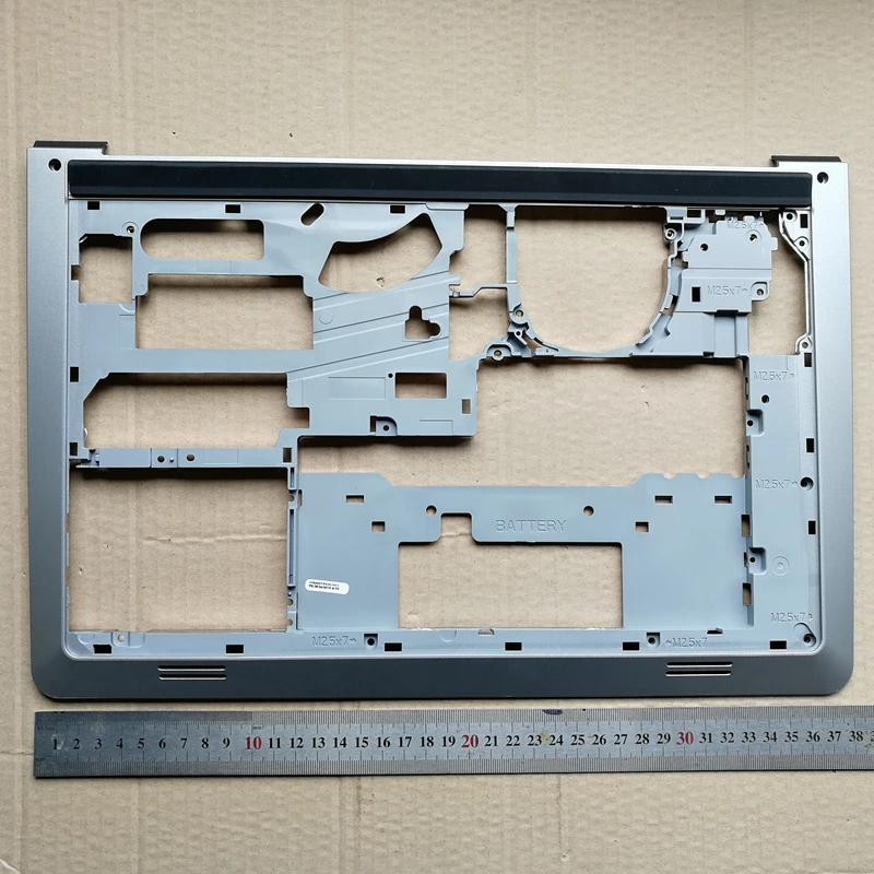 

New laptop bottom case base cover for DELL 15 5000 5542 5543 5545 5547 5548 5549 5557 P39F 15M