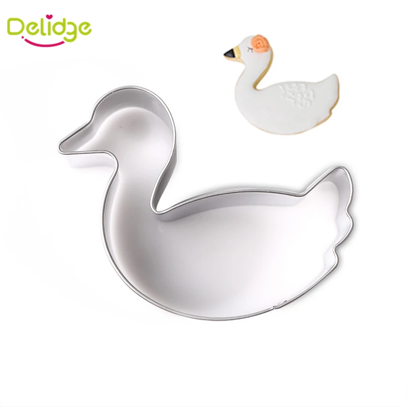 

Delidge 1 pc Little Swan Cookie Molds Stainless Steel Weeding Swan Cookie Cutter Bird Biscuit Cake Fondant Decoration Molds
