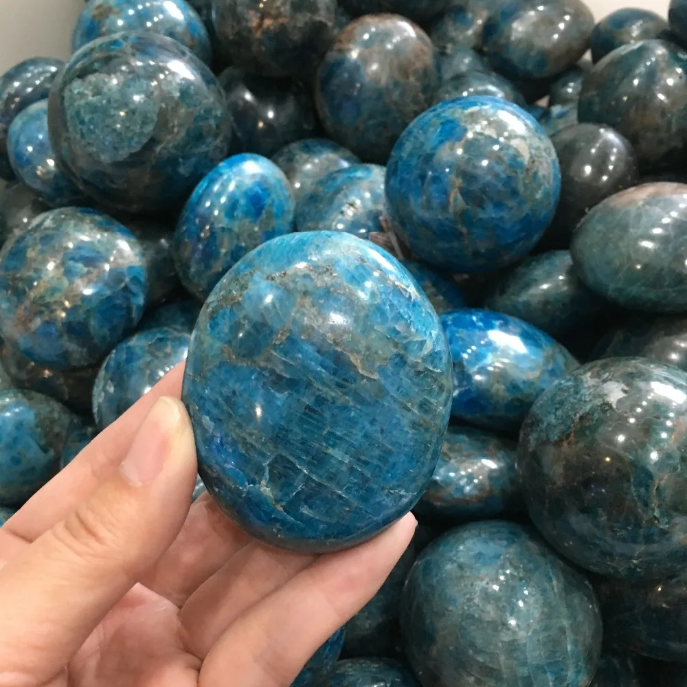 

1pcs Natural apatite Crystal polishing specimen Healing