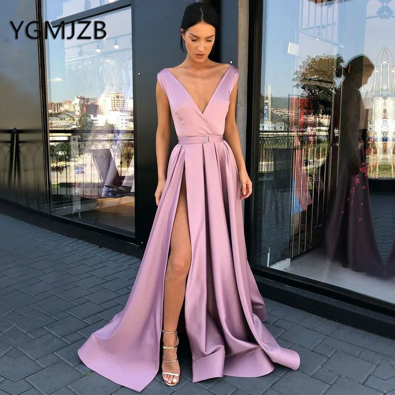 

Sexy Long Evening Dresses 2019 A-Line V Neck Cap Sleeve Floor Length High Slit Saudi Arabia Women Formal Prom Party Gowns