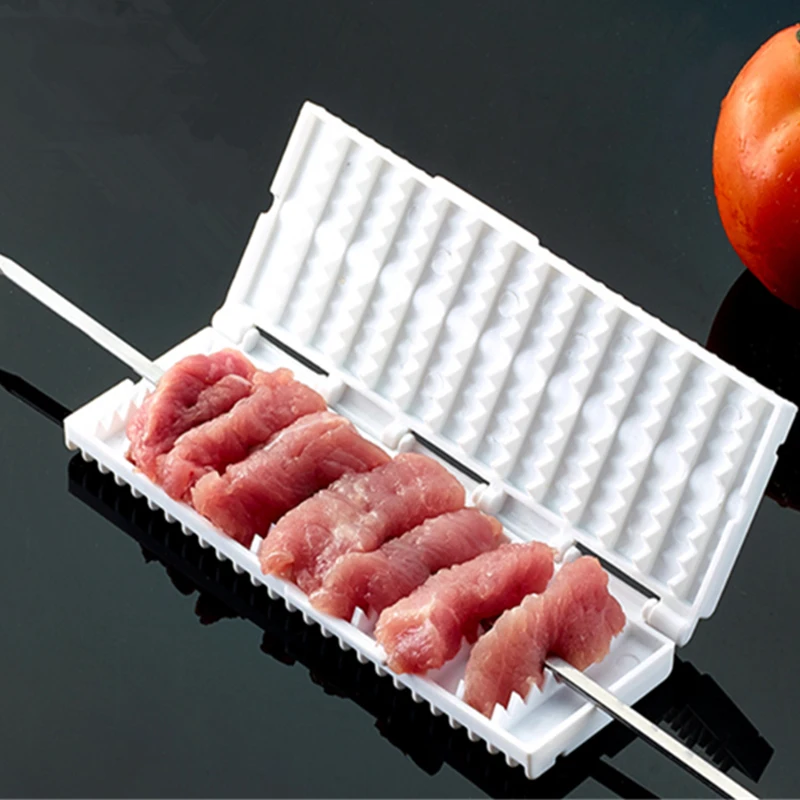 

1 piece Meat Grill Needle Safety Meat Vegetable String Skewers Useful Baking BBQ Barbecue Tool Heat-resistant BBQ Meat Box