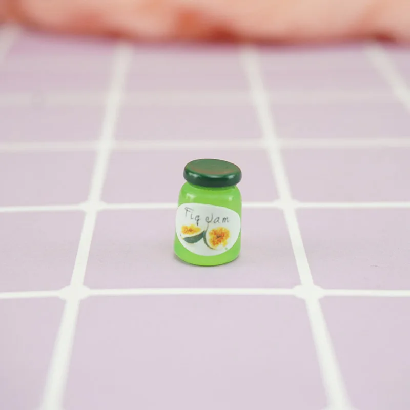 Рисунок 4 - миниатюрные игрушки для кукольного