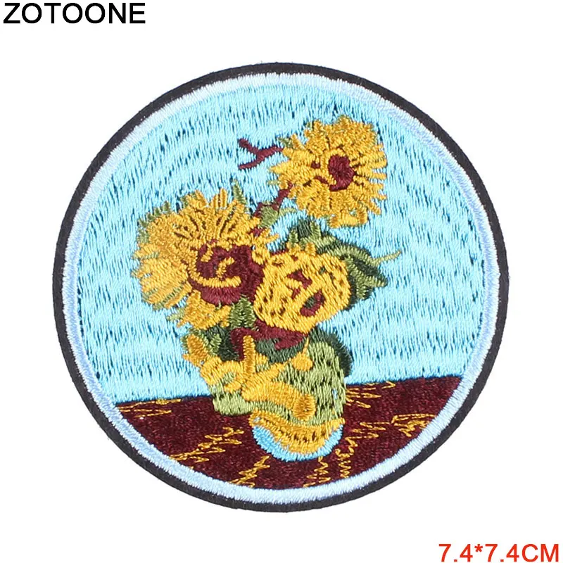 ZOTOONE Round UFO Parches Embroidered Iron on Patches For Clothing DIY Motif Stripes Clothes Stickers Alien Astronaut Badges E