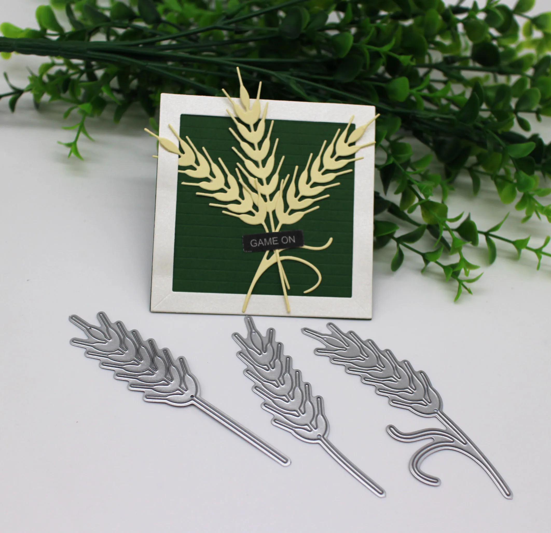 

3PCS Wheat METAL CUTTING DIES Plant DIES stencils for DIY scrapbooking album Embossing card craft Paper 2019 new Dies