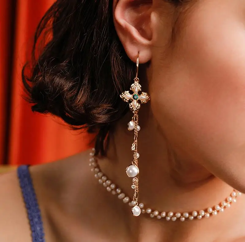 

Trendy Long Tassel Pearl Dangle Earrings Hypoallergenic Tassels Earrings for Women Cross Pendientes Cruz Baroque Earrings