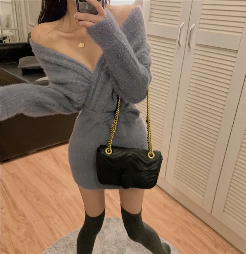 x4